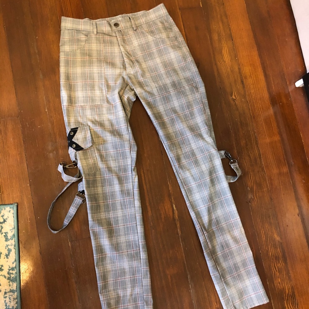 LF PLAID PARACHUTE PANTS